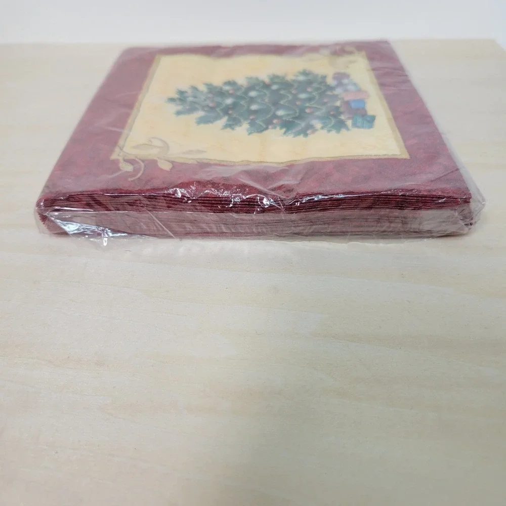 DesignWare Christmas Tree Luncheon Napkins‎ 16 Ct Holiday Party Decor Sealed